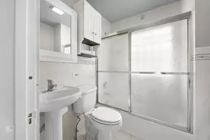 727 N Ridgeland Ave, Oak Park, IL 60302 - Photo 9