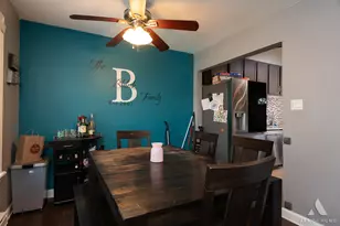 18W101 Standish Ln, Villa Park, IL 60181 - Photo 9