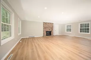 8307 Concord Dr, Bull Valley, IL 60098 - Photo 11