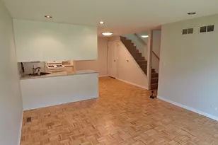1978 Green Bay Rd, Highland Park, IL 60035 - Photo 7