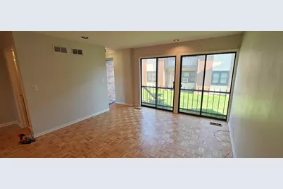 1978 Green Bay Road, Highland Park, IL 60035 - Photo 9