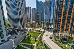 211 N Harbor Dr, Chicago, IL 60601 - Photo 17