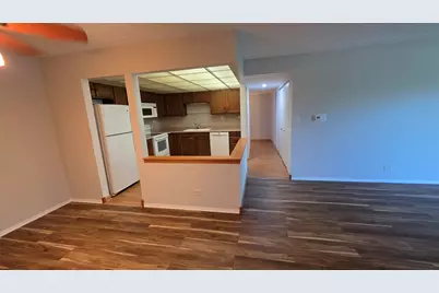 475 Plum Creek Drive #401, Wheeling, IL 60090 - Photo 17
