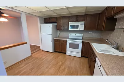 475 Plum Creek Drive #401, Wheeling, IL 60090 - Photo 11