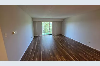 475 Plum Creek Drive #401, Wheeling, IL 60090 - Photo 15
