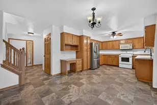 8448 Centaur Dr, Machesney Park, IL 61115 - Photo 7