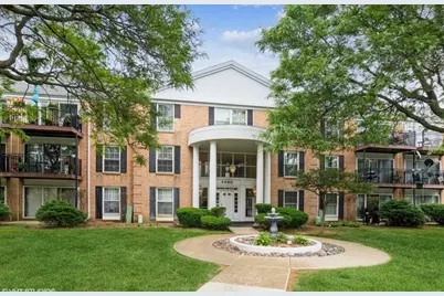 5300 Carriageway Drive #203, Rolling Meadows, IL 60008 - Photo 1