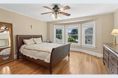 111 W Franklin Street, Wheaton, IL 60187 - Photo 17