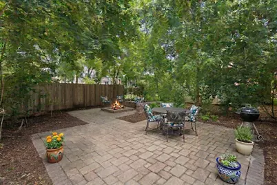111 W Franklin Street, Wheaton, IL 60187 - Photo 29
