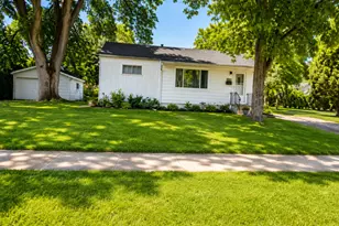 2127 Indian Rd, Waukegan, IL 60087 - Photo 3