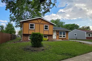 3950 171st Pl, Country Club Hills, IL 60478 - Photo 1