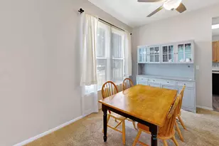 2955 Shetland Ln, Montgomery, IL 60538 - Photo 5