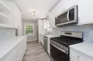 301 Sheldon Ave, Downers Grove, IL 60515 - Photo 11