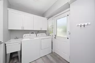301 Sheldon Ave, Downers Grove, IL 60515 - Photo 13