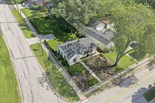301 Sheldon Ave, Downers Grove, IL 60515 - Photo 15