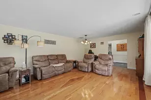 [Address not provided], Monticello, IL 61856 - Photo 9
