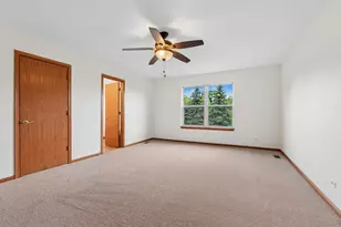 152 N Waterford Dr, Round Lake, IL 60073 - Photo 13