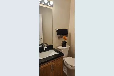 450 Rosewood Crossing, Lindenhurst, IL 60046 - Photo 13