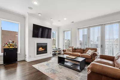 1336 W Grand Avenue #4, Chicago, IL 60642 - Photo 7