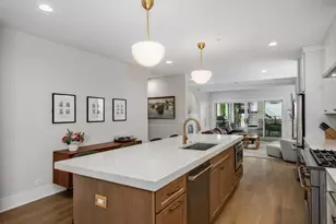 1938 N Sawyer Ave, Chicago, IL 60647 - Photo 7