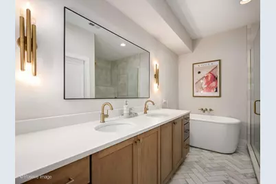 1938 N Sawyer Avenue #1, Chicago, IL 60647 - Photo 15