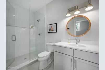 1938 N Sawyer Avenue #1, Chicago, IL 60647 - Photo 21