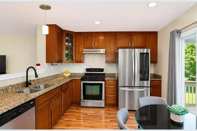 1634 Windward Drive, Pingree Grove, IL 60140 - Photo 5