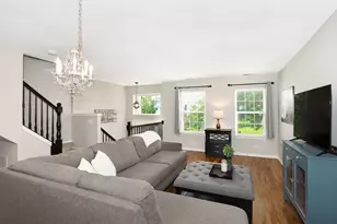 1634 Windward Dr, Pingree Grove, IL 60140 - Photo 3