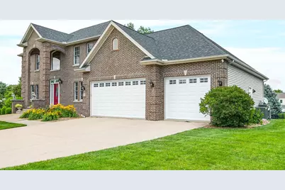 10 Cloverhill Circle, Bloomington, IL 61705 - Photo 45