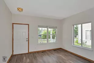 16646 W Adobe Dr, Lockport, IL 60441 - Photo 3