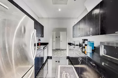 8 E Randolph Street #1602, Chicago, IL 60601 - Photo 29