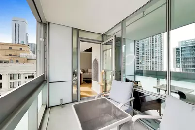 8 E Randolph Street #1602, Chicago, IL 60601 - Photo 23