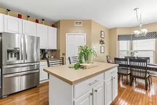 4608 Joyce Ln, McHenry, IL 60050 - Photo 13