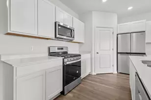 2908 Savana Dr, Joliet, IL 60435 - Photo 15