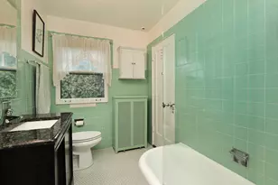 1370 Forest Ave, Highland Park, IL 60035 - Photo 15