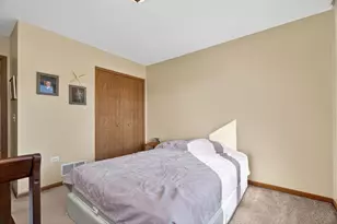 2700 Eagle Dr, Joliet, IL 60436 - Photo 21