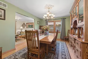 7933 Glen Ln, Darien, IL 60561 - Photo 9