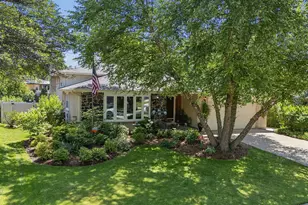 7933 Glen Ln, Darien, IL 60561 - Photo 43