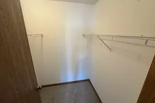 267 Yorkshire Ct, Gurnee, IL 60031 - Photo 13