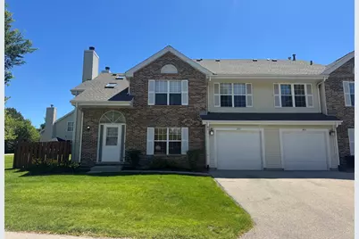 267 Yorkshire Court, Gurnee, IL 60031 - Photo 1