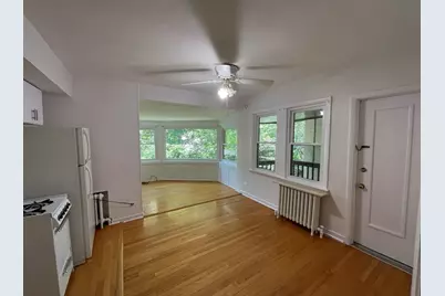 1155 Saint Johns Avenue #G, Highland Park, IL 60035 - Photo 3