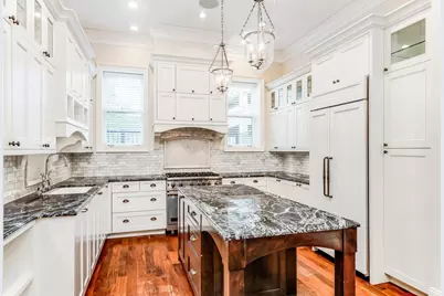 116 W Chestnut Street, Chicago, IL 60610 - Photo 7