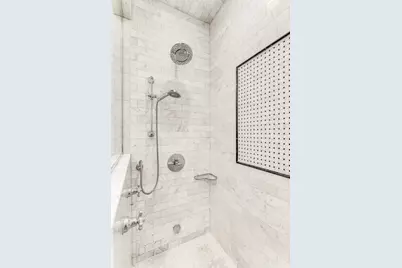 116 W Chestnut Street, Chicago, IL 60610 - Photo 25