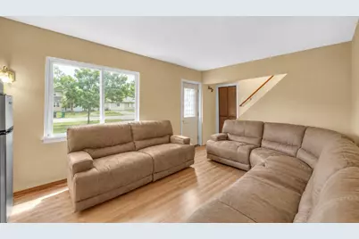 230 W Morris Avenue, Lombard, IL 60148 - Photo 5