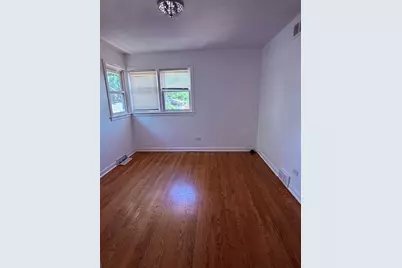 8344 Kedvale Avenue, Skokie, IL 60076 - Photo 13