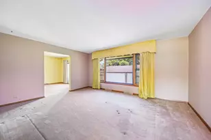 418 Highland Rd, Willowbrook, IL 60527 - Photo 11