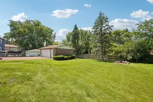 418 Highland Rd, Willowbrook, IL 60527 - Photo 37