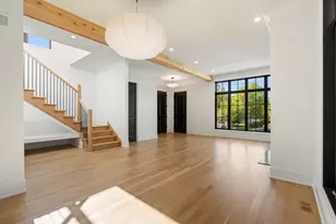 2214 W Oakdale Ave, Chicago, IL 60618 - Photo 19