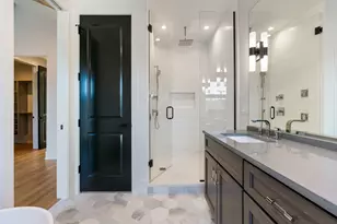 2214 W Oakdale Ave, Chicago, IL 60618 - Photo 31