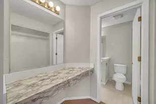 1308 Coldspring Rd, Carol Stream, IL 60188 - Photo 11